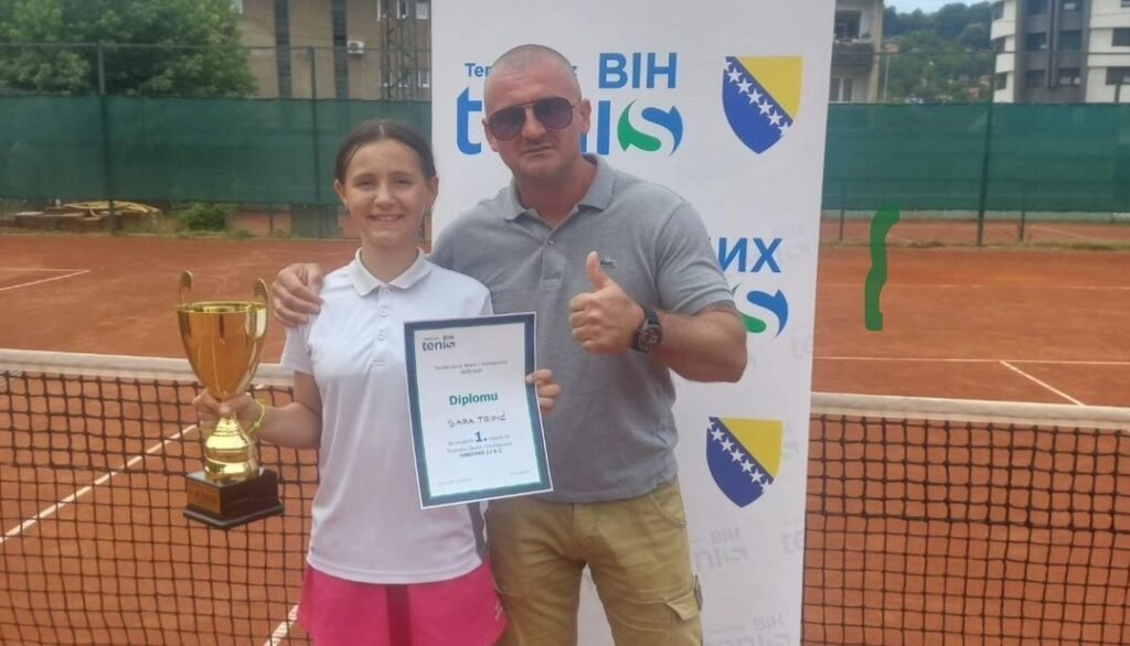 U-12: Šampionski pehari za Tripićevu i Kurtčehajića